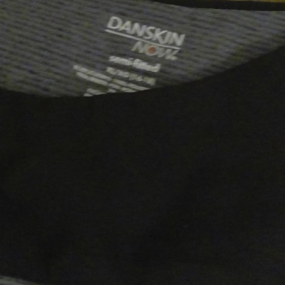 Bundle of 9 Athletic Tops 7of the 8 are Danskin - Picture 3 of 8